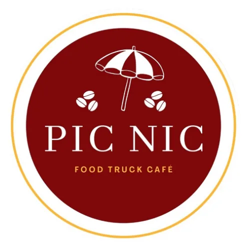 Picnic Food Truck Café / Itajai